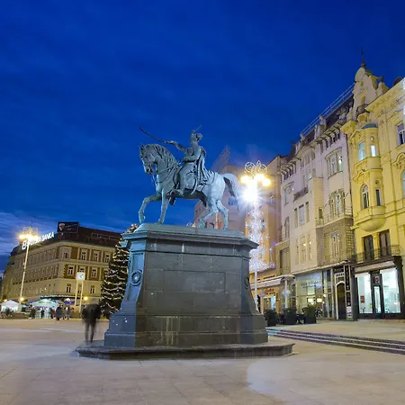 Main Square Zagabria